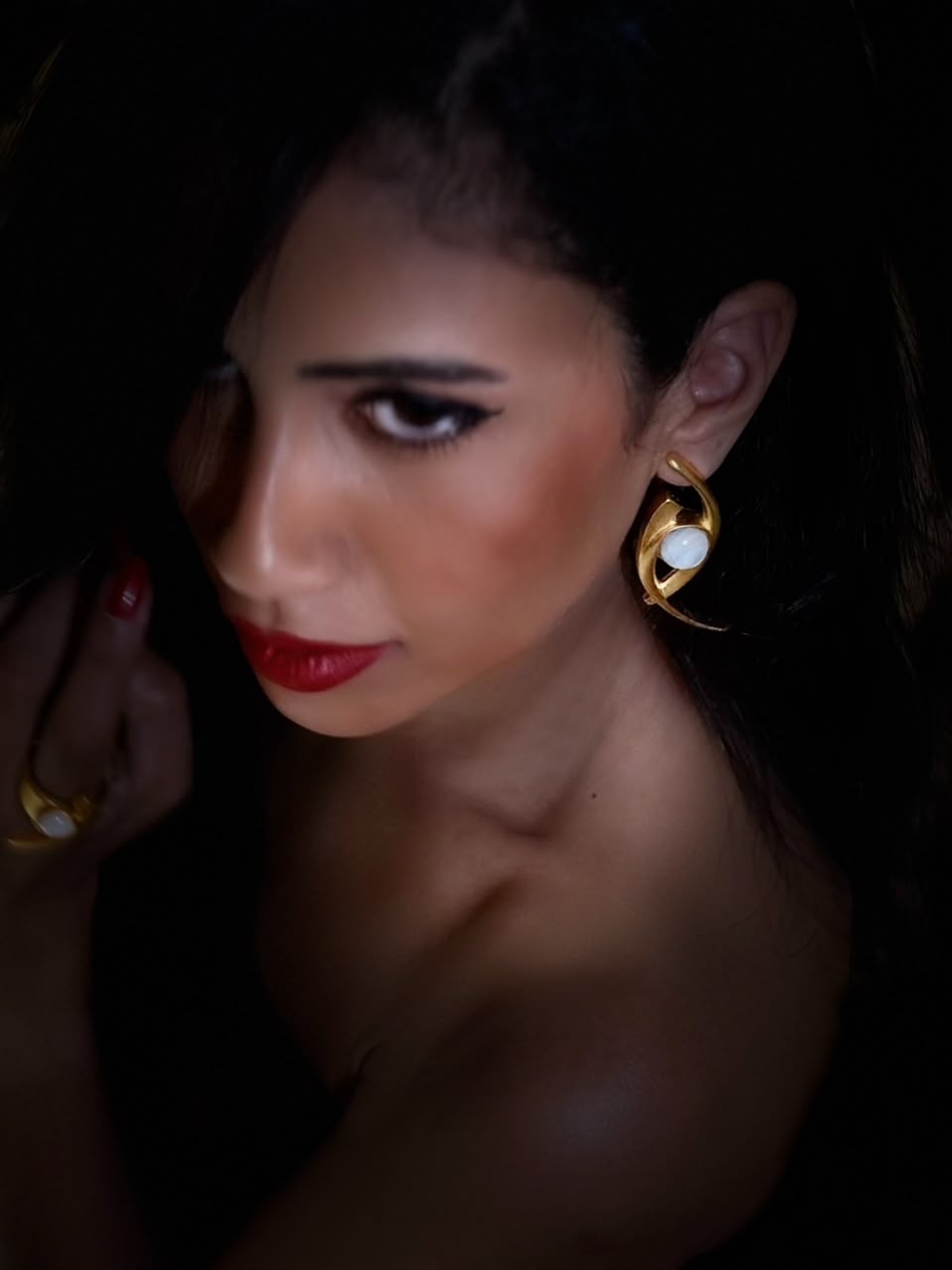 Heh Earrings (هـ)